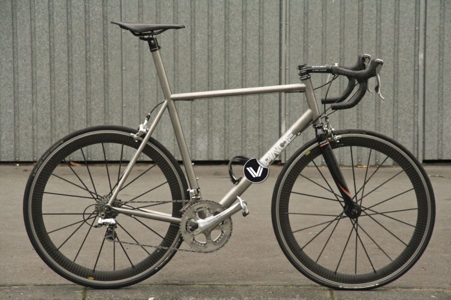 Erlkönig gesichtet - T1R Titan Rennrad - VPACE Bikes