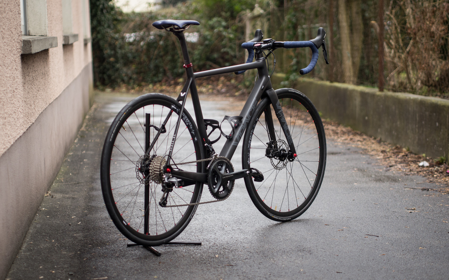 C1RD Scheibenbremsen Rennrad mit Akzenten VPACE Bikes