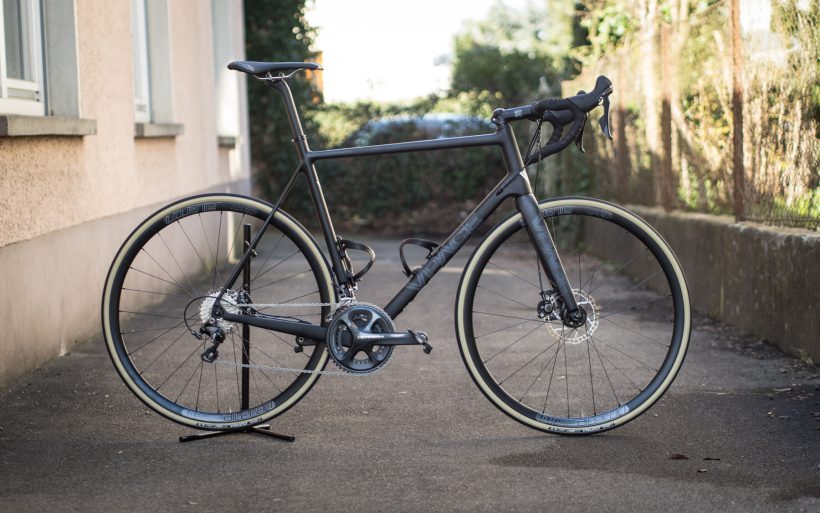 Disc Rennrad mit Vittoria Corsa