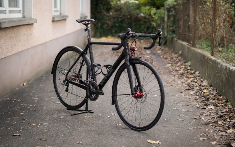 VPACE C2CX red Commuter