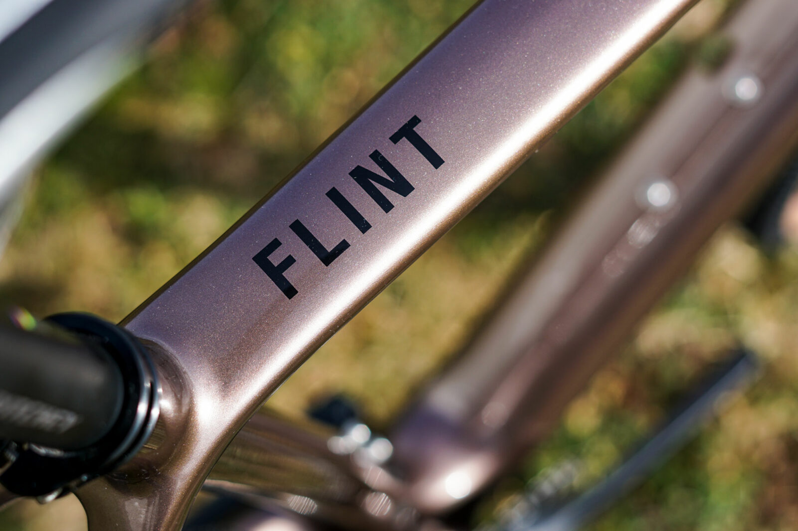 Flint Gravelbike Komplettrad