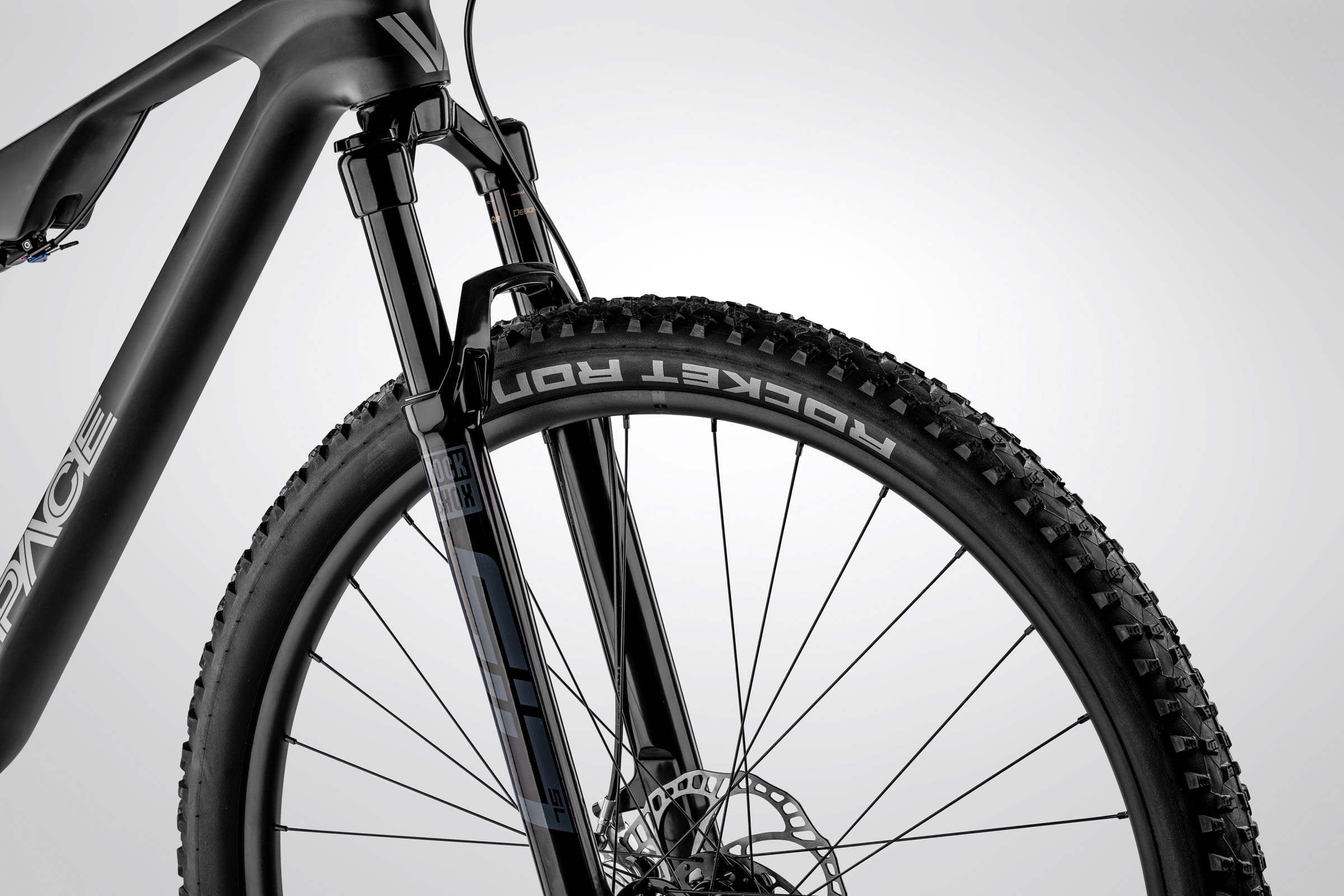 FINN150 Carbon Kids Race Full-Suspension
