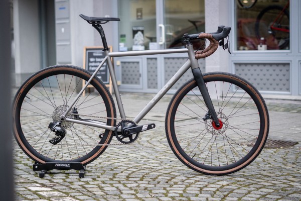 VPACE-TCX-Cyclocrosser-seitlich-gross9yFNgnK5cB22K