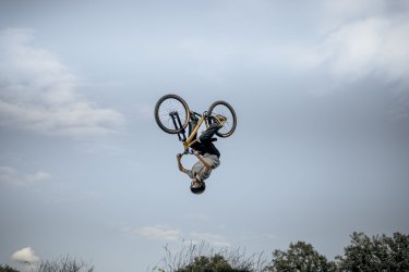 DANNY24L Children’s Dirt Bike